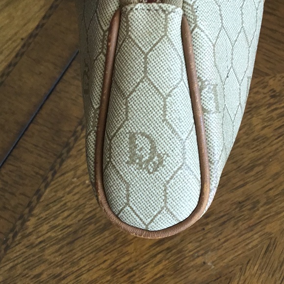 Christian Dior Vintage Leather and Monogram coated canvas Cosmetic bag. - Picture 6 of 12